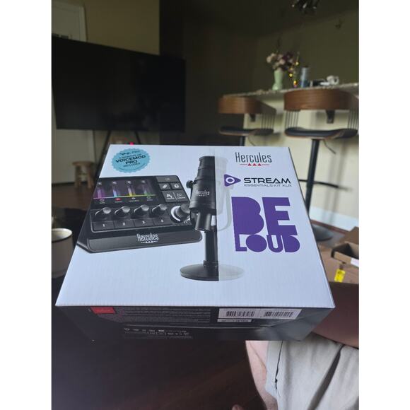 Hercules Stream Essentials Kit - Picture 2 of 3